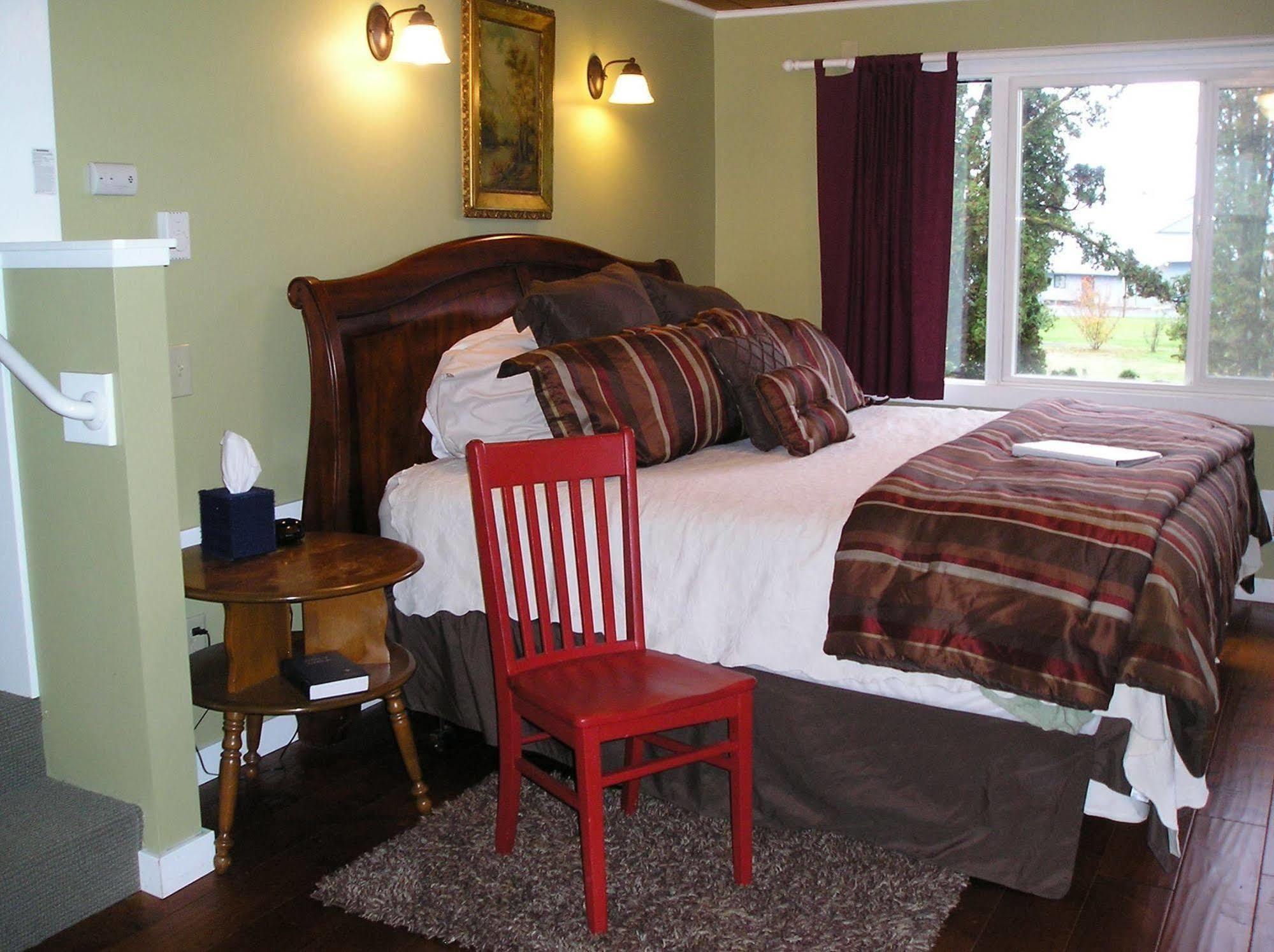 Miller Tree Inn Forks Ngoại thất bức ảnh